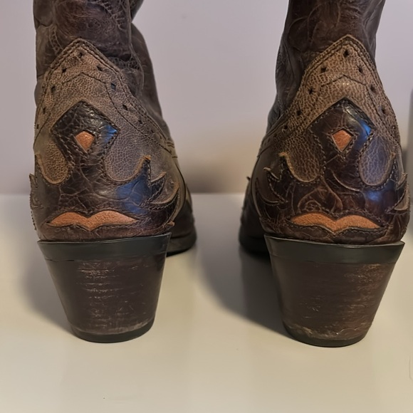 Ariat Cowboy Boots. Women’s size 8.5 - Picture 2 of 7